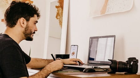 Can I take photographs in lockdown?